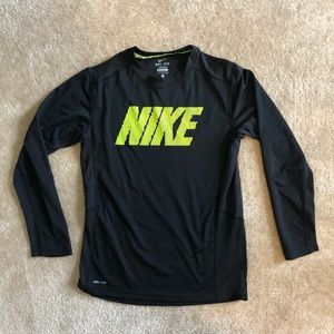 Boys Nike Dry fit long sleeve T shirt